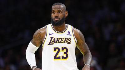 NBA Free Agency Lookahead: Lakers Set To Offer LeBron Max Ext.