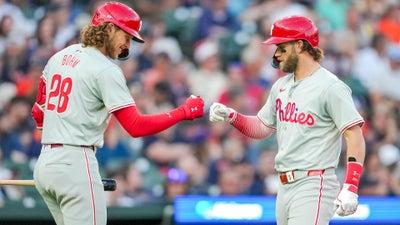 Phillies turn triple play in win vs Tigers | Highlights