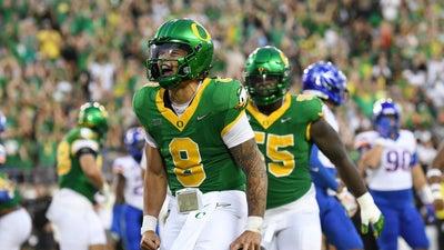 Dillon Gabriel Seeking Breakout Game Against Rival Oregon State